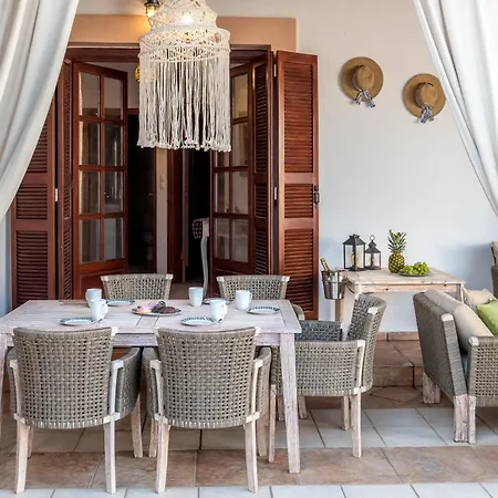 Casa Aestas * Lachania