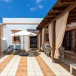 Casa Aestas Lakhania