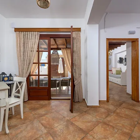 Casa Aestas Lakhania