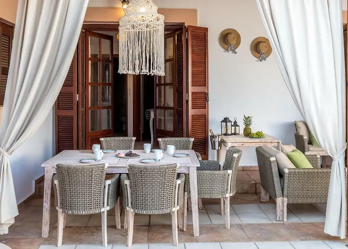 Casa Aestas * Lakhania